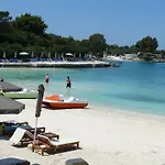 Mondi 3* Ksamil