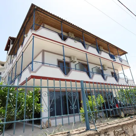 Guest house Mondi Ksamil