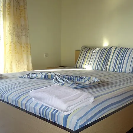 Mondi Guest house 3*