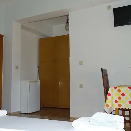 Guest house Mondi Ksamil
