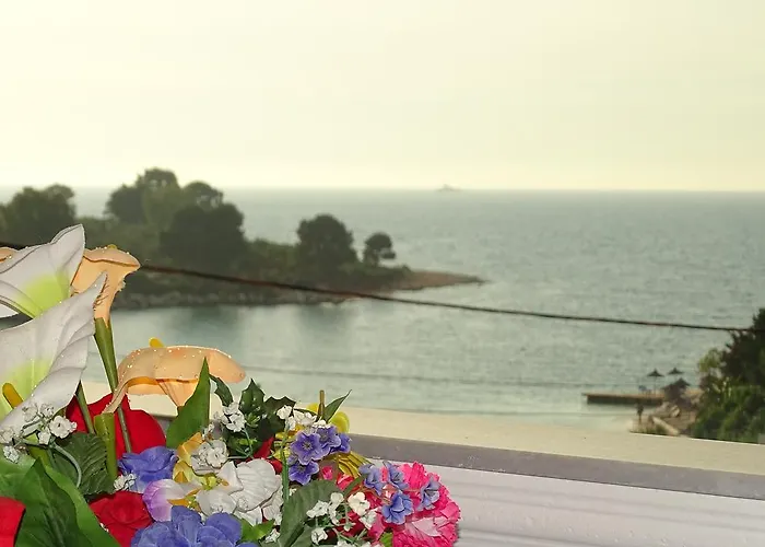 Mondi 3* Ksamil