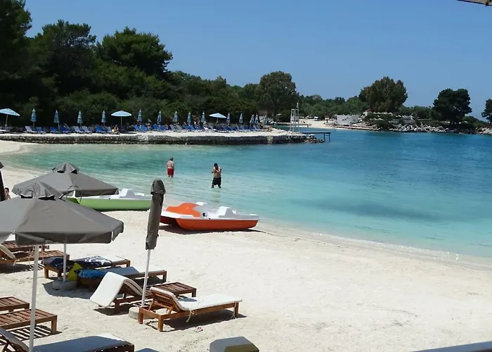Mondi 3* Ksamil