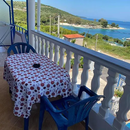 Mondi Maison d'hôtes Ksamil