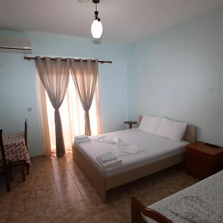 Mondi Maison d'hôtes Ksamil